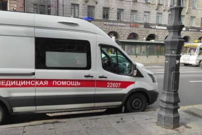 Петербургского врача, выпавшего из окна Елизаветинской больницы, не смогли спасти - spb.mk.ru - Санкт-Петербург