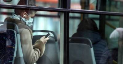 C понедельника отменяют льготы в общественном транспорте для пассажиров без ковид-сертификата - rus.delfi.lv - Латвия