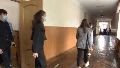 В Одессе школьников вернут за парты, несмотря на "красную зону": названа дата и условие - politeka.net - Украина - Одесса - Одесская обл.