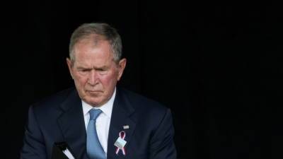 Джордж Буш - Колин Пауэлл - Джордж Буш — младший выразил соболезнования семье Пауэлла - russian.rt.com - Сша