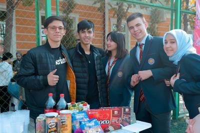 Oxbridge International School организовала благотворительную акцию - gazeta.uz - Узбекистан