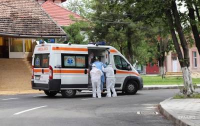 В машине скорой помощи на Буковине умер гражданин Италии - korrespondent.net - Украина - Италия - Черновицкая обл.