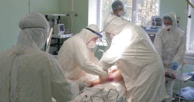 "Это не страшилки": во львовской клинике ампутируют конечности пациентам с COVID-19 - focus.ua - Украина
