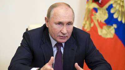Владимир Путин - Путин назвал сложной ситуацию с заболеваемостью коронавирусом в России - russian.rt.com - Россия