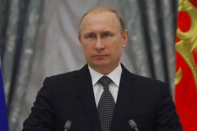 Владимир Путин - Путин предложил ввести два нерабочих дня после вакцинации - mk.ru - Россия