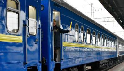 В поезд - с ковид-сертификатом или платным тестом: в Укрзализныце рассказали о новых правилах перевозок - vchaspik.ua - Украина