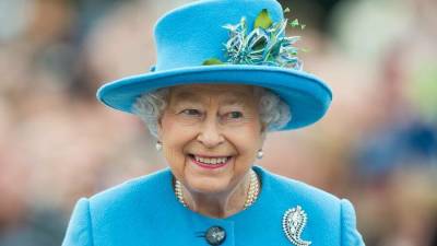 королева Елизавета II (Ii) - Елизавета Королева - Ii (Ii) - Королева Елизавета отвергла награду "Старушка года" - skuke.net - Англия