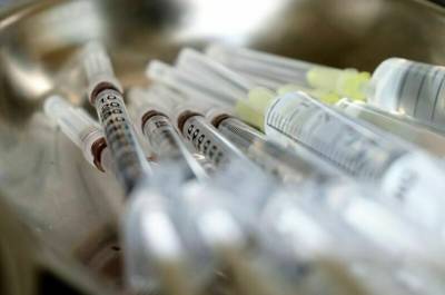 СМИ: в Италии смертность от коронавируса среди невакцинированных в 23 раза выше - pnp.ru - Италия