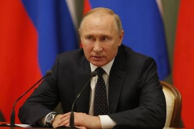 Владимир Путин - Путин рассказал о двух путях прохождения пандемии для россиян - mk.ru - Россия