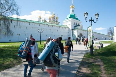 Подмосковье в 2021 году посетили 10 млн туристов - runews24.ru - Московская обл.