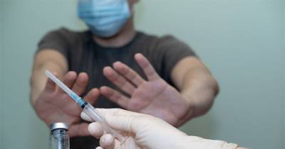 Смерть как аргумент. Как убедить вакцинироваться тех, кто выступает против прививок - focus.ua - Украина - Израиль