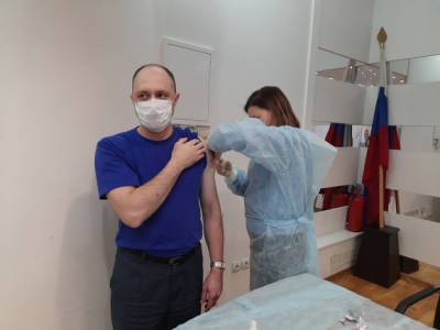 «Ребята, крик души!»: Главврач ярославской больницы призвал пожалеть медиков и вакцинироваться - rosbalt.ru