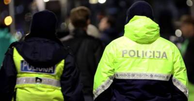 Полиция будет с пониманием оценивать нарушения ограничений во время локдауна - rus.delfi.lv - Латвия