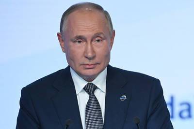 Владимир Путин - Путин рассказал о системных сбоях в мировой экономике - lenta.ru - Россия - Англия