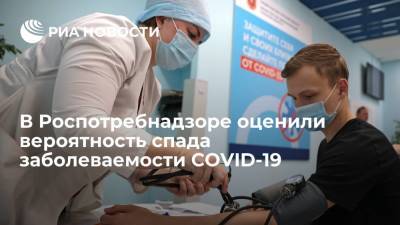 Владимир Путин - Сергей Собянин - Андрей Воробьев - Наталья Пшеничная - Инфекционист Роспотребнадзора Пшеничная заявила о возможности спада заболеваемости COVID-19 - ria.ru - Россия - Москва