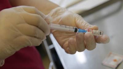 Полный курс вакцинации в столице прошли почти пять миллионов человек - vm.ru - Москва