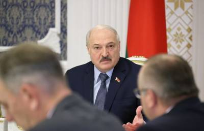 Александр Лукашенко - «Лучше будем лечить ковид, чем онкологию. Дай бог, чтобы это так было». Почему недавнее заявление Президента вызвало такой резонанс? Мнение Лукашенко - ont.by - Белоруссия