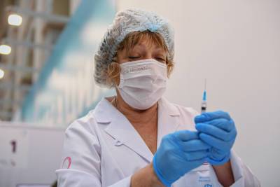 Минздрав разрешил одновременную прививку от гриппа и коронавируса - tvc.ru - Россия