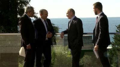 Владимир Путин - Биньямин Нетаньяху - Владимир Путин в Сочи провел переговоры с новым премьер-министром Израиля - 1tv.ru - Россия - Израиль - Сочи
