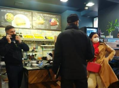 В одном из ресторанов Киева нарушали карантин. Владельцу грозит штраф до 170 тыс. грн - gordonua.com - Украина - Киев