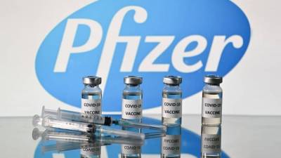 Борис Джонсон - Бустерная доза вакцины Pfizer дает почти полную защиту от Covid, утверждают ученые - newsland.com - Англия