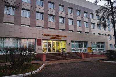 В поликлинике ОКБ Твери прекратили прием пациентов без признаков коронавируса - tverigrad.ru - Тверь