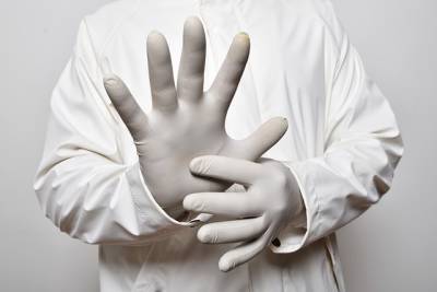 СМИ: в США под видом новых завезли десятки миллионов использованых медицинских перчаток и мира - cursorinfo.co.il - Сша - Таиланд - Бангкок