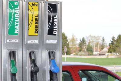 Цены на дизель и бензин в Германии побили очередной рекорд: сколько стоит топливо без налогов - mknews.de - Германия