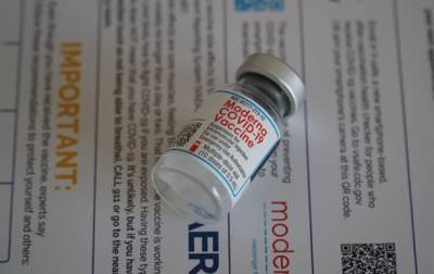 В ЕС поддержали бустерную вакцинацию препаратом Moderna - korrespondent.net - Украина - Евросоюз