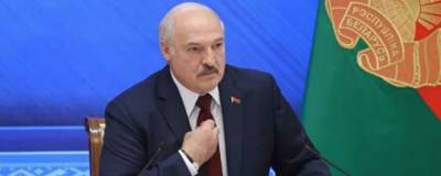 Александр Лукашенко - Лукашенко заявил, что не намерен заставлять граждан носить маски и прививаться от ковида - runews24.ru - Белоруссия
