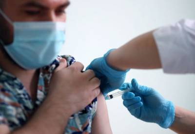 Высокий уровень антител после COVID-19: стоит ли вакцинироваться? - facenews.ua - Украина