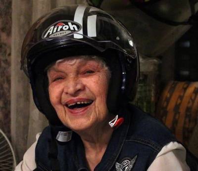 Старейшая мотоциклистка России Лия Клюйкова скончалась в Нижнем Новгороде - vgoroden.ru - Россия - Нижний Новгород