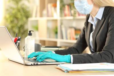 Петербуржцам придется привиться до 15 ноября для сохранения зарплаты - spb.mk.ru