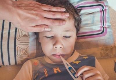 Названы симптомы постковида у детей - facenews.ua - Украина