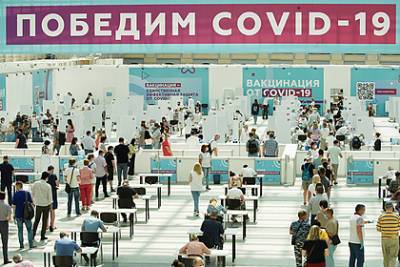 Федот Тумусов - В Госдуме оценили принуждение россиян к вакцинации от COVID-19 - lenta.ru