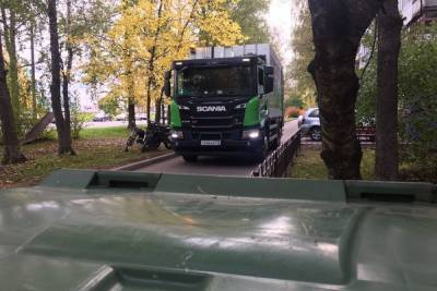 «Экосити» заранее оправдался за задержки с вывозом мусора - mk.ru - Великий Новгород