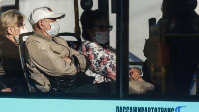 Псковским автоперевозчикам запретили перевозку пассажиров без масок - dp.ru - Псковская обл.