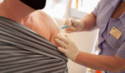 В период нерабочих дней в ТЦ Тюмени будут открыты пункты вакцинации - nashgorod.ru - Тюмень