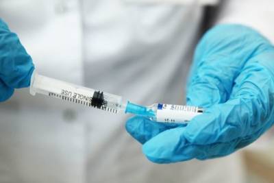 Немецкие ученые выявили угрожающие эффективности вакцин мутации белка коронавируса - mk.ru - Германия