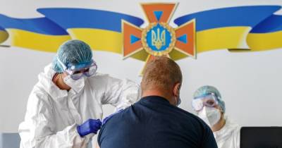 Россия при помощи информационной спецоперации срывает вакцинацию в Украине, — СНБО (фото) - focus.ua - Россия - Украина