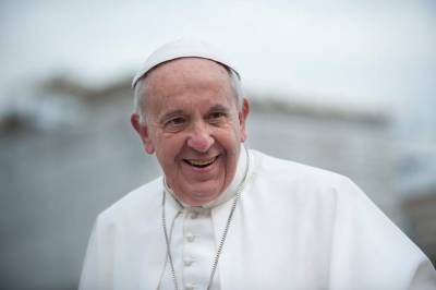 Франциск - Маттео Бруни - Папа Римский получил третью прививку от COVID-19 и мира - cursorinfo.co.il - Швейцария - Ватикан