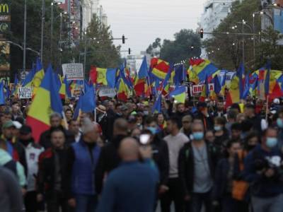 В столице Румынии тысячи людей протестовали против новых COVID-ограничений - unn.com.ua - Украина - Киев - Румыния