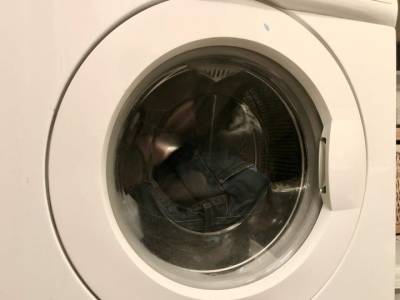 На кухонных полотенцах собирается больше бактерий, чем на полотенцах для ванной: Как часто их нужно стирать - ufacitynews.ru - Англия