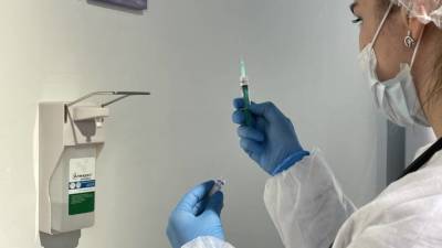 Прививка в полтора раза снизила вероятность передачи дельта-штамма коронавируса дома - inforeactor.ru