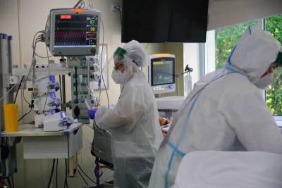 Московские медики вылечили еще 5 506 пациента от коронавируса - vm.ru - Москва