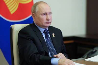 Владимир Путин - Прогноз Путина о ценах на нефть напугал США и Японию - lenta.ru - Россия - Сша - Япония - Индия