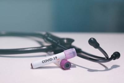 Медики из США рассказали о симптоме скорой смерти от COVID-19 и мира - cursorinfo.co.il - Сша