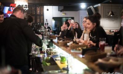 Больше тысячи человек выступили за отмену ограничений для общепита в Мурманске - fedpress.ru - Мурманск