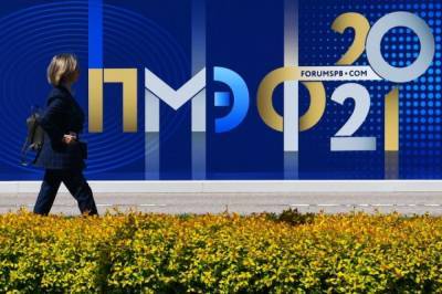 Антон Кобяков - ПМЭФ в 2022 году состоится 15-18 июня - aif.ru - Египет
