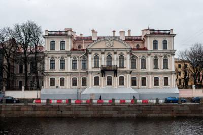 Библиотека имени Маяковского откроется в здании на Фонтанке после реконструкции - abnews.ru